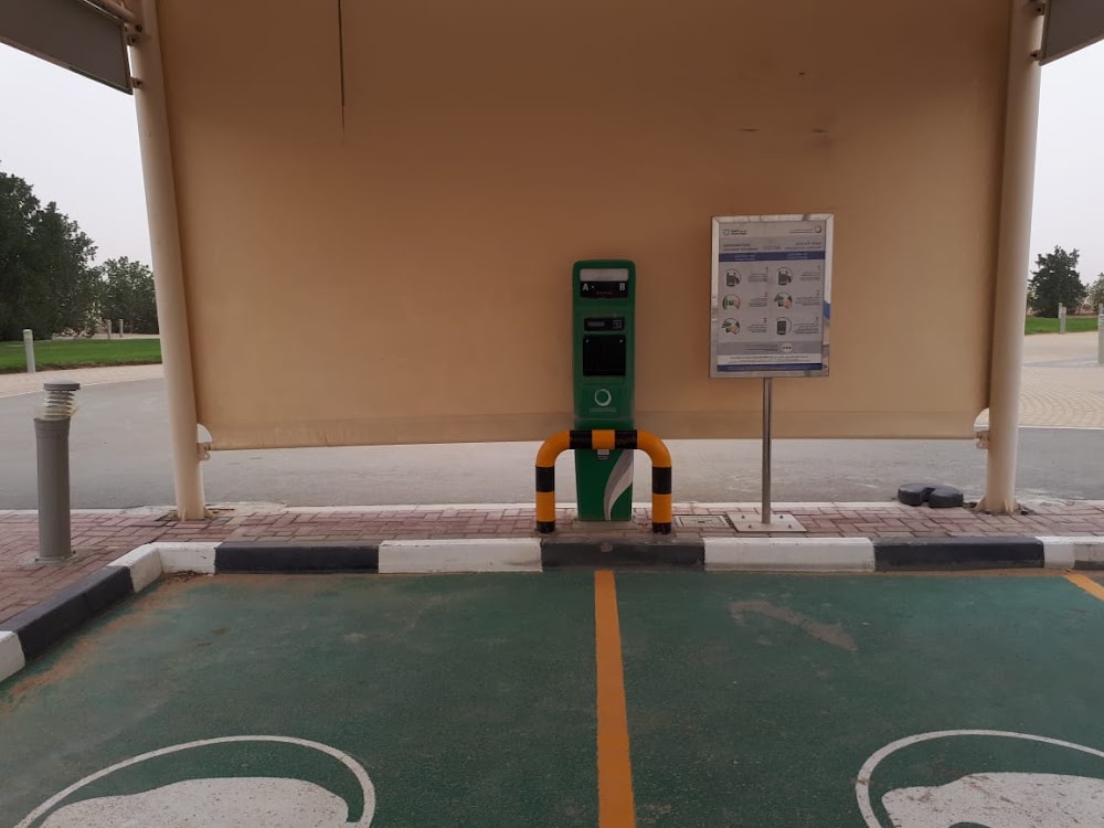 Photo of BUR DUBAI-Sheikh Mohammed bin Rashid Al Maktoum Boulevard 2 EV charging station in Dubai